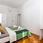Apartmán S With Three In The Centar *
